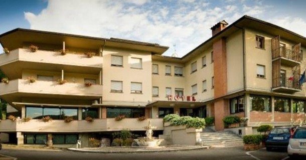 La festa degli auguri della Misericordia